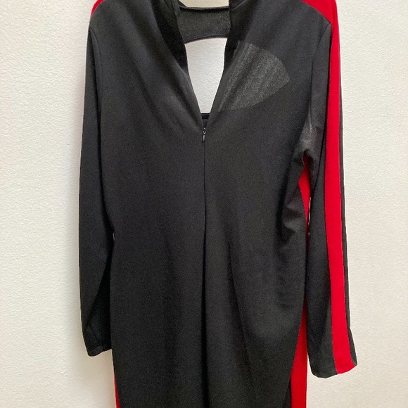 Fashion Nova - Women’s color Block, Dress. Size 3X - Picture 2 of 4